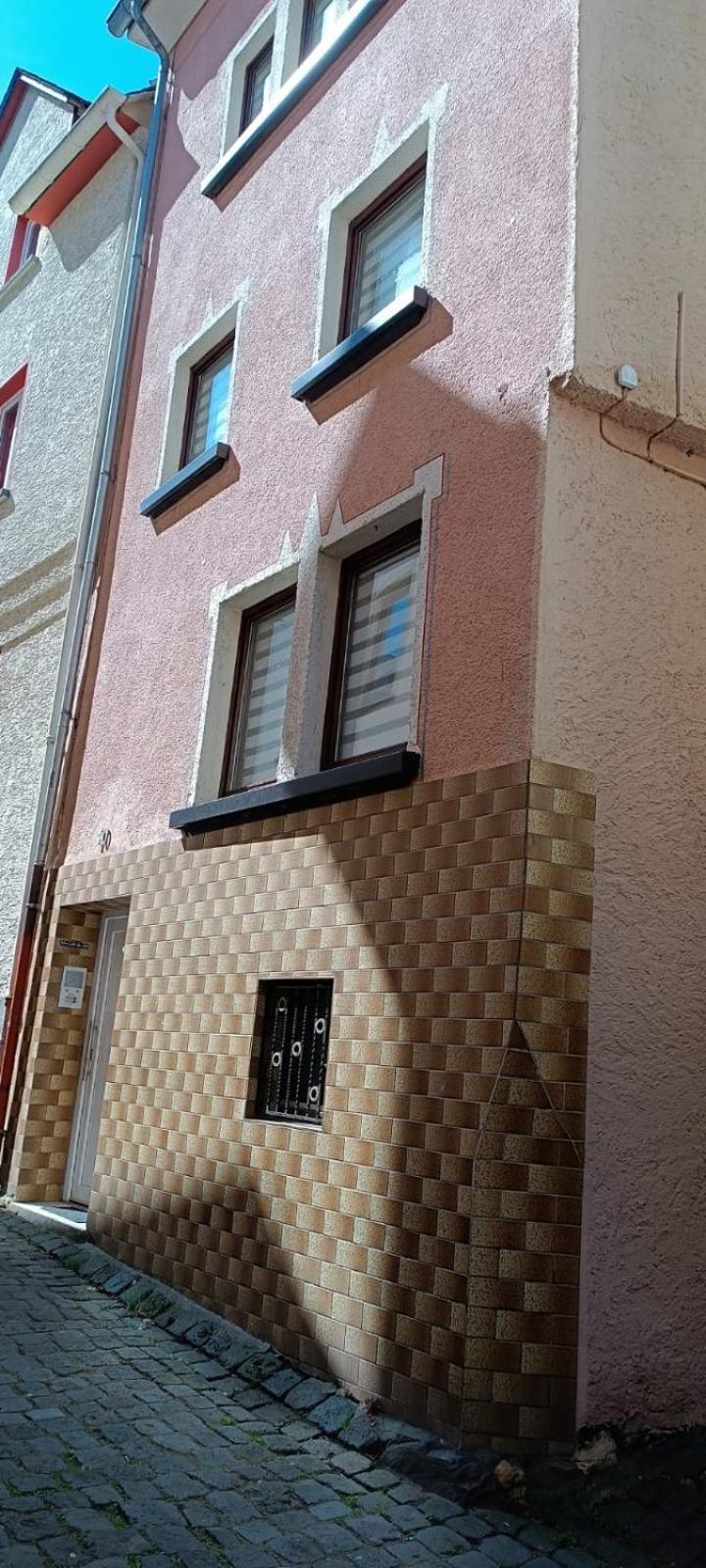 Privatunterkunft Haus Roxy *