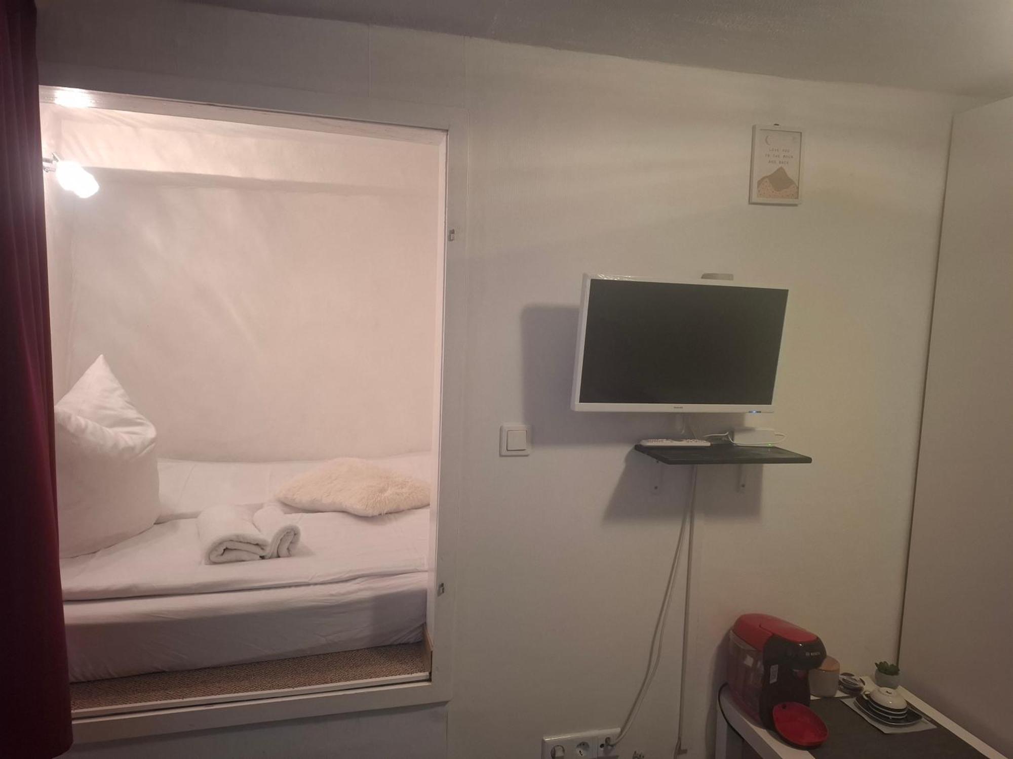 Privatunterkunft Haus Roxy *